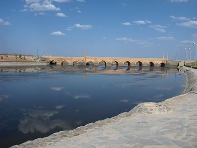 varzanehdesert