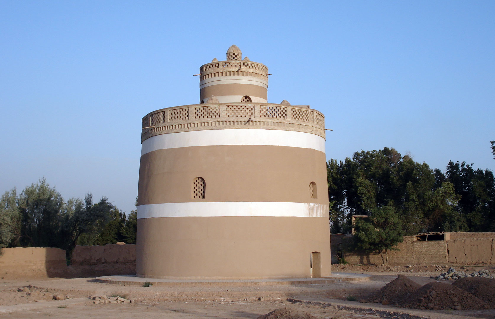varzanehdesert